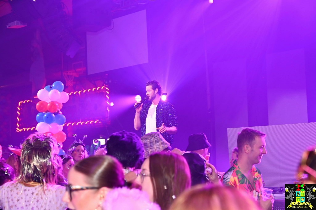 ../Images/Opwarmbal 2026 105.jpg